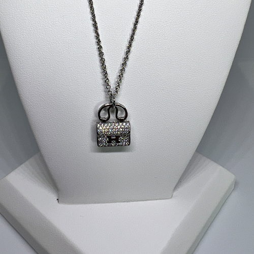 Constance Pendant White Gold